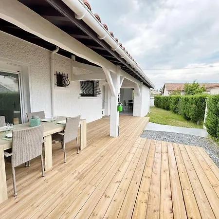 Charmante Maison Avec Climatisation Pour 4 Personnes *